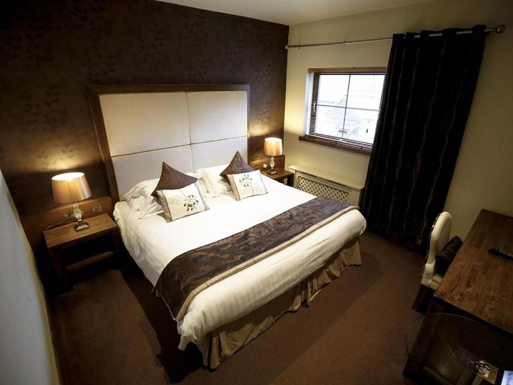 Customs House Country Inn Belcoo Room photo