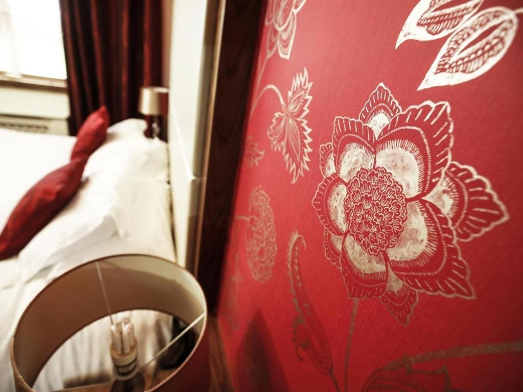 Customs House Country Inn Belcoo Room photo